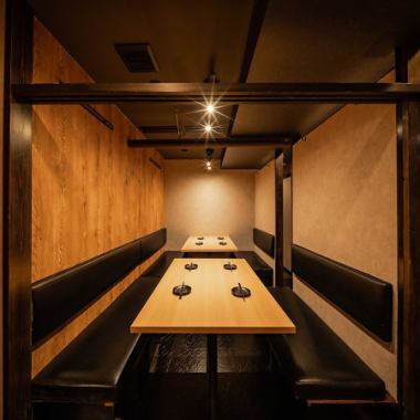 【抜群のロケーション×モダン空間】◆厳選仕入れの当店がご提供する食べ飲み放題のラインナップに驚くこと間違い無し◆3時間2999円～の食べ飲み放題は他店圧倒のコストパフォーマンス■またご予約者様のニーズにあわせて、無料クーポンでデザートプレートもご用意ございます●