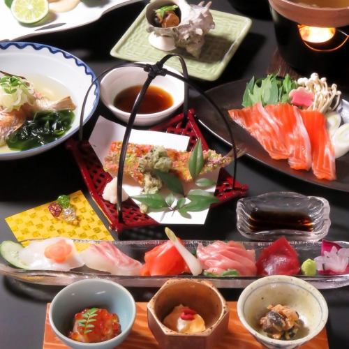 以Hamamatsu的時令食材為中心的日本料理宴會。