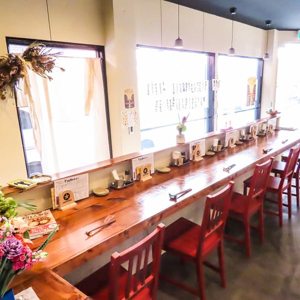 名古屋駅から徒歩8分、木の温もり溢れる大人の隠れ家で特別なおばんざいを楽しみませんか♪落ち着いた空間で心ゆくまで語らう時間を提供します☆