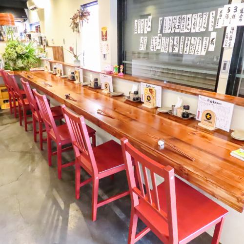 カウンター席6席