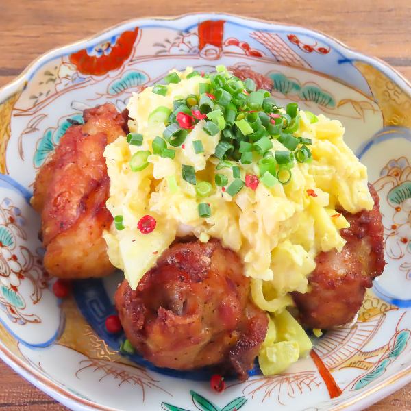 【自家製のタルタルソースがたまらない♪】自家製チキン南蛮　750円（税込）～
