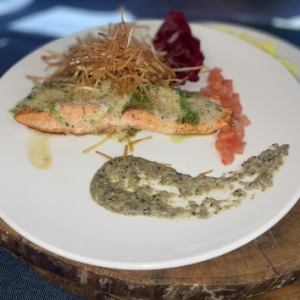 Pan-fried salmon with duxelles sauce