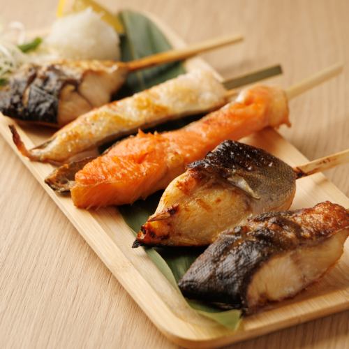 什锦炭烤鱼串