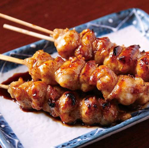 [Limited time offer!] Hakata specialty chicken skin roll skewers