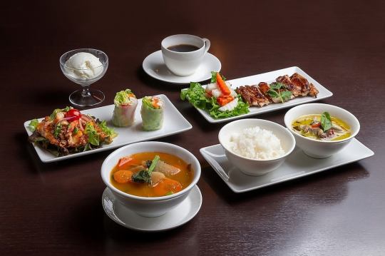 [A full lineup of Thai classics♪] 6 standard courses including "Tom Yum Goong" 3,500 yen (tax included) *Food only
