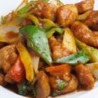 Stir-fried chicken with Thai-style red curry