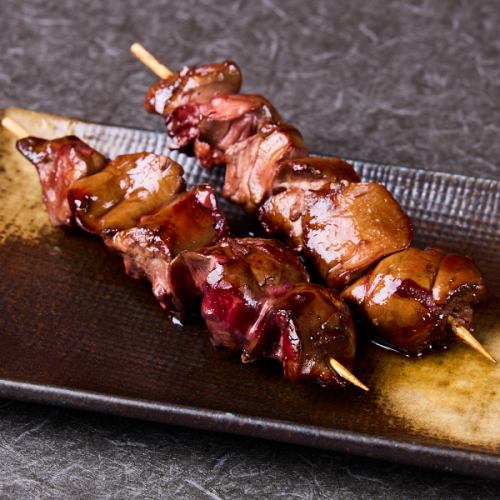 14. Liver skewers (2 skewers) *Please choose either salt or sauce