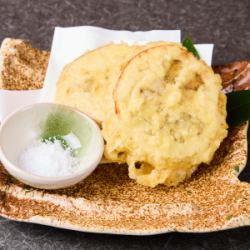 Deep-fried eggplant with shrimp paste