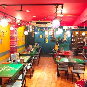 The interior is inspired by an authentic Thai casual restaurant♪