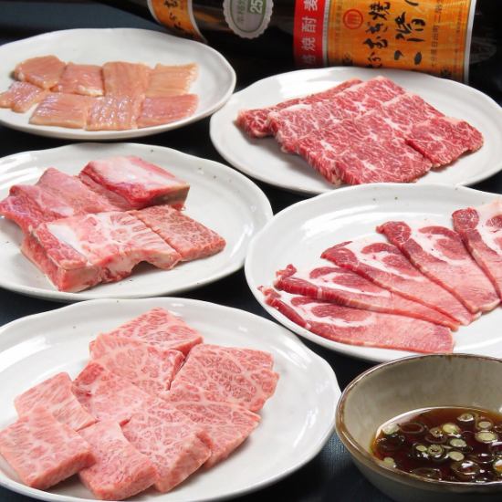 Popular menus such as bone-in upper ribs 2000 yen and upper tongue 1500 yen ◆