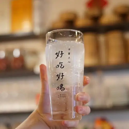 與正宗中式菜餚堪稱絕配！用燒酒蘇打乾杯！