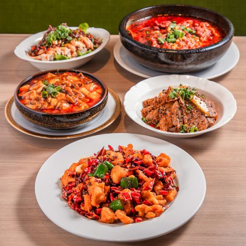 人気料理を集めた豪華宴会コース