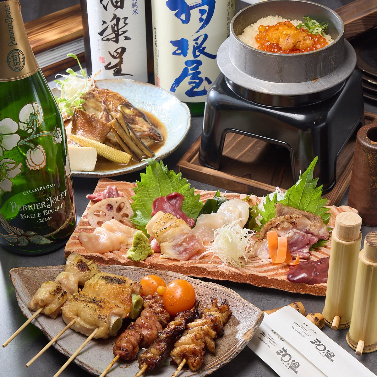 九州直送の朝引き鶏を使用した炭火焼き鳥と約10種の釜飯を堪能◎貸切OK♪