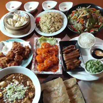 【宴会】2時間飲み放題！！北京ダック付きコース9品4500円