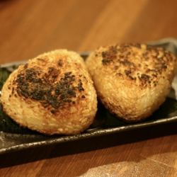 Grilled rice balls