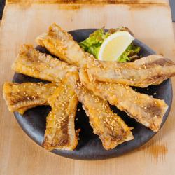 Highly recommended! Rich and exquisite fried fugu wings (for two people) (5 pieces)