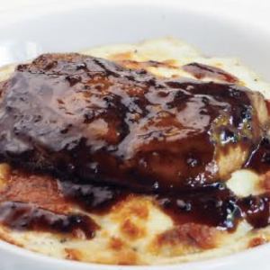 Foie gras gratin with truffle sauce