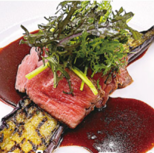Special! Matsusaka beef fillet steak and grilled seasonal vegetables with green pepper sauce
