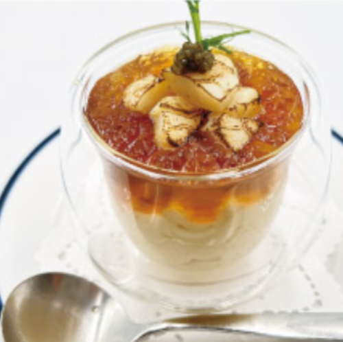 Sea urchin espuma with seared scallops and caviar