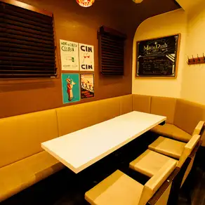 We also have low chairs and sofa seating available.