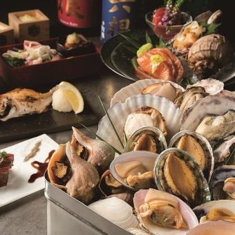 [Specialty] Grilled shellfish x 4 carefully selected sashimi x 7 banquet dishes with all-you-can-drink included 8,000 yen ⇒ 7,000 yen