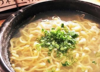 〆Shellfish soup ramen (only when ordering gangan-yaki OR clam hot pot)