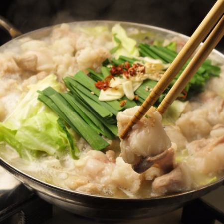 【イチオシお鍋de新年会コース】 全9品＋2時間飲み放題付　期間限定 5980円⇒5000円