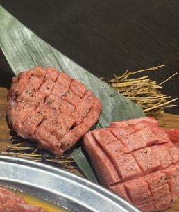 Thick-sliced beef tongue set of 2