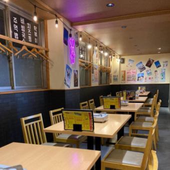 料理はもちろんですが、居心地の良さもウリのポチャ。是非、一度ご来店して楽しい時間をお過ごしください。