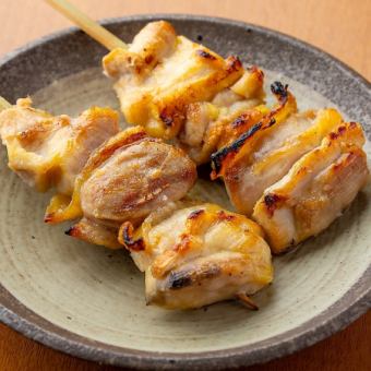 《月~木曜早割★特別セット》18:00までのご来店でおまかせ焼鳥2本+ドリンク1杯+小鉢⇒1,280円