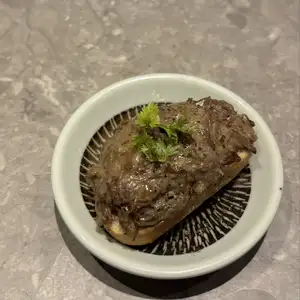 お通しの牛テールのリエット