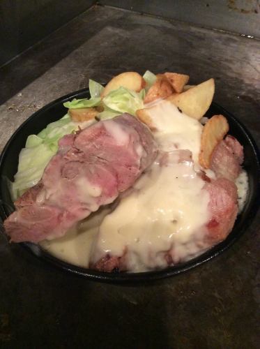 Thick sliced pork cheese sauce