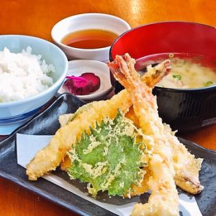 Sashimi / tempura set meal