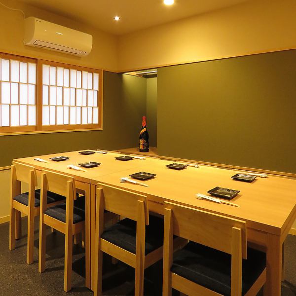 The second-floor seat is a private room space like a hideout, and banquets and chartering are OK ◎ Private space creates a special time with important people ♪ Once you come, you will feel like visiting again Goodness and hospitality are there.