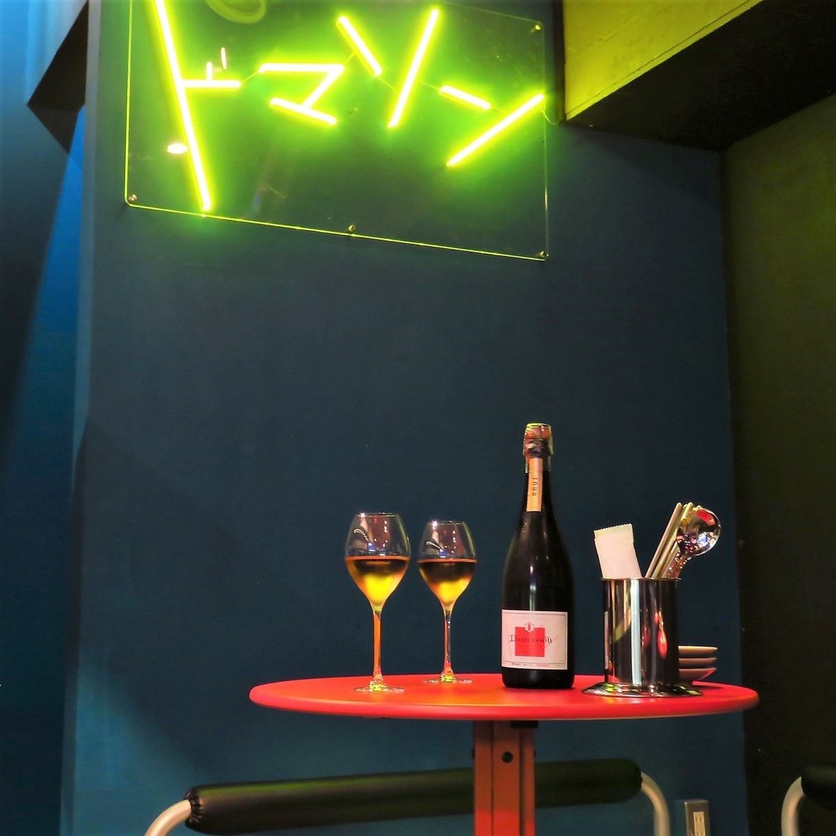 Couple seats available ◎ Enjoy a drink in a stylish space ♪
