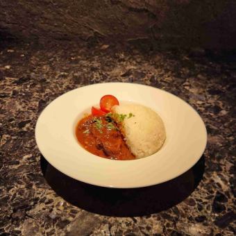 神戸牛すじカレー