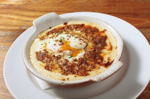 Bologna-style doria with homemade meat sauce and hot spring eggs