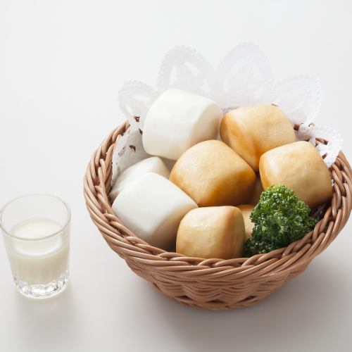 Fried bread / steamed bread (with condensed milk) * Various charges