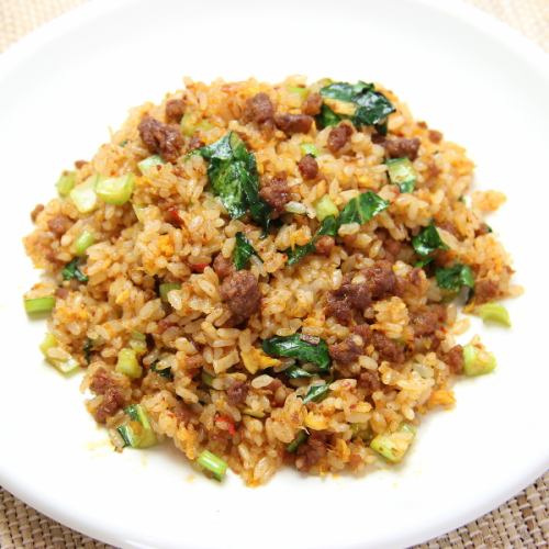 Minced meat and green vegetable mustard fried rice (with soup)