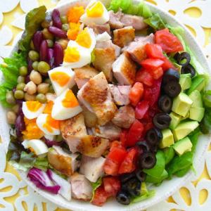 bee's Cobb Salad (7 kinds of various salads)