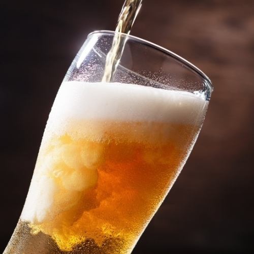生ビールを職人技でグラスに注ぎます！