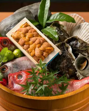 海鮮x山形牛x白金豚x鶏x地野菜を味わう「豪快よくばりコース」