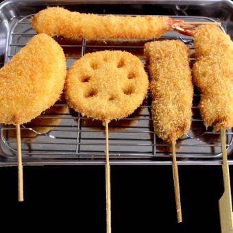 Standard set of 5 (kushikatsu beef, kushikatsu pork, onion, lotus root, shrimp)