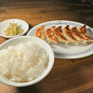 【拉麺用Bセット】小ライス・餃子6個・漬物