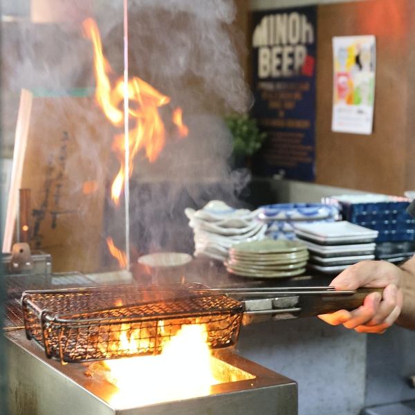炭火香るこだわりの一品『河内鴨のロース岩塩焼き』