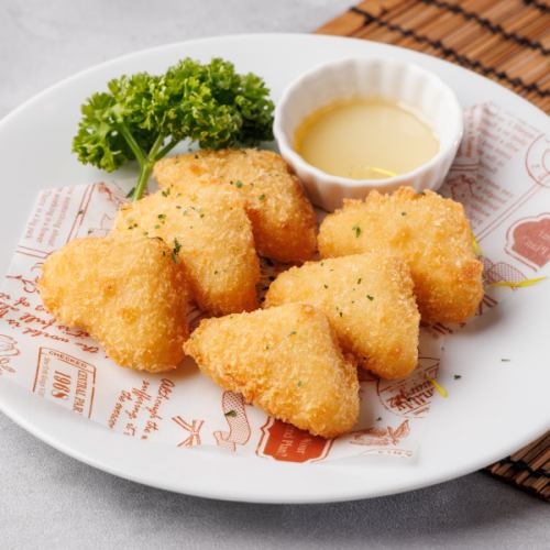 camembert cheese fritters