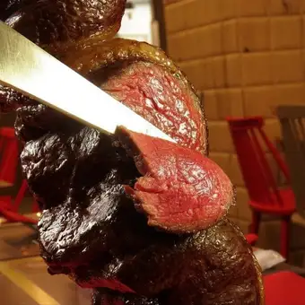早めの忘年会に！２時間飲み放題付★20種類シュラスコ食べ放題＋飲み放題7,315円→6,480円