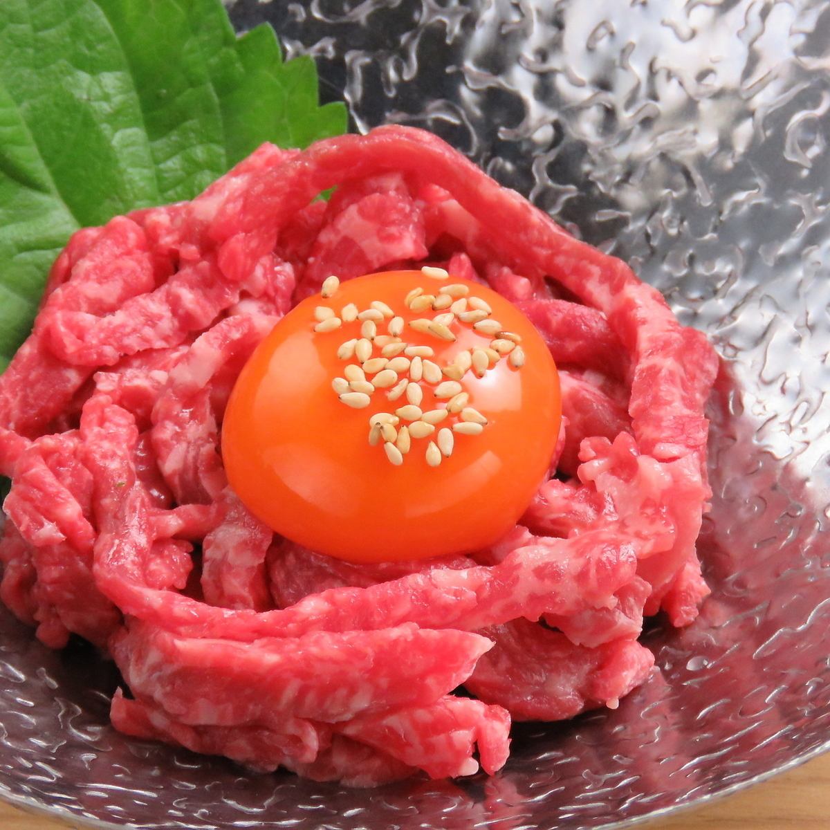 We use domestically produced meat, mainly from high-quality Hokkaido.