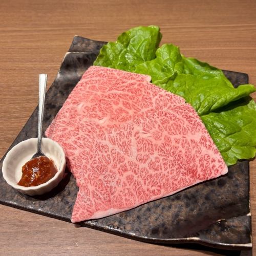 Offering domestic beef such as Shiraoi beef
