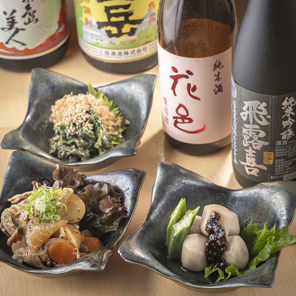 仕事帰りの一杯やお食事に立ち寄りやすいお店です